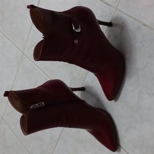 LongChamp Women Shoes